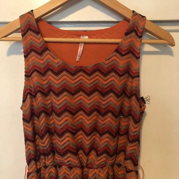 36point5 women's rust chevron knit fit and flair sleeveless lined Dress small‎ - Picture 2 of 10